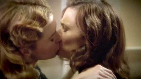 Bridget Regan And Hayley Atwell Lesbian Kiss From Agent