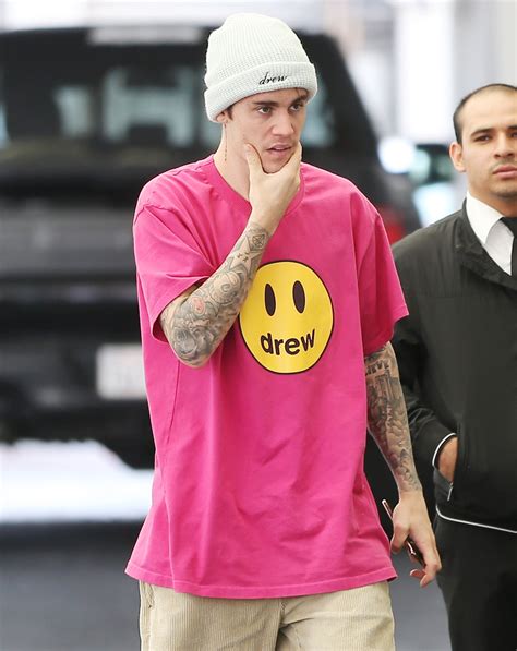 justin bieber explains his crying paparazzi photos in…