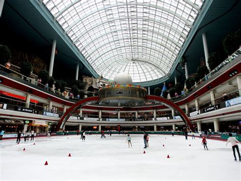 lotte world indoor ice skating rink