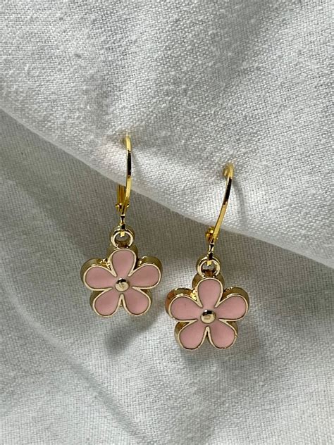 flower power earrings aesthetic jewelry cute earrings etsy