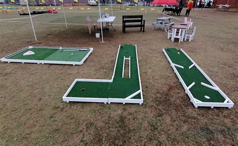 Sidehustle Durban North Man Hits Hole In One With Portable Miniature Golf