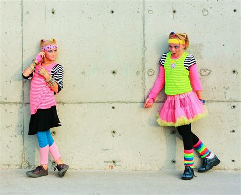 fashion  girls guide  dressing popularly  school vintage retro
