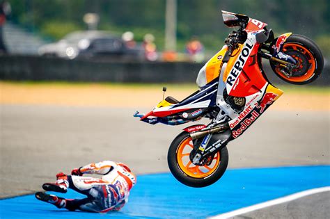 friday motogp summary   thai gp marquezs intimidating crash