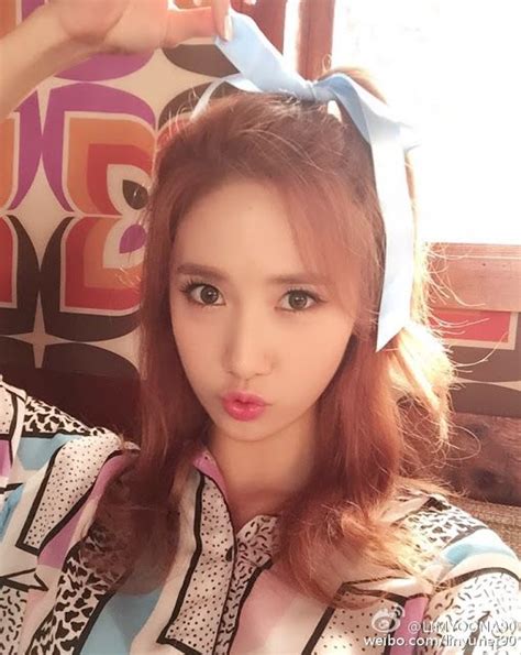 Snsd Yoona Delights Fans With Her Charming Selca Pictures Yoona