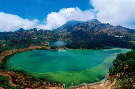 paket wisata sunrise sikunir dieng  jogja