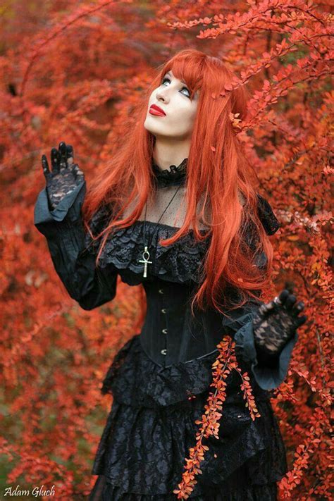 pin by britta on damas oscuras gothic fashion victorian