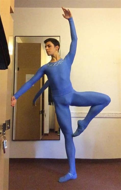 Pin De Joseffclarkameral Em Dance Tights Ooooh Ballet Masculino