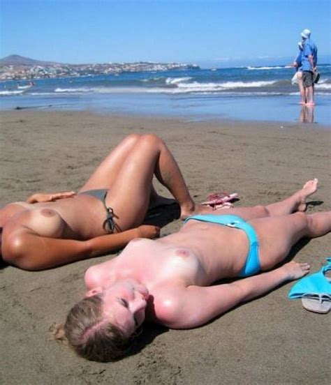 nude topless beach girls get caught on camera voyeur content 16 pics