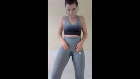 [female] Minxycee Peeing In Gym Leggings After Sweaty Workout