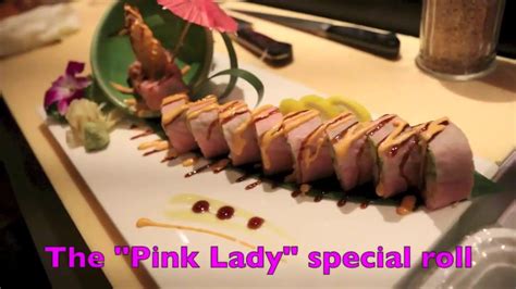 How To Make A Pink Lady Sushi Roll Like An Expert Youtube