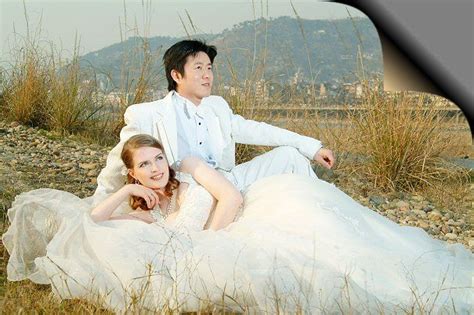 why so many russian women marries chinese men turkish men asian men interracial wedding