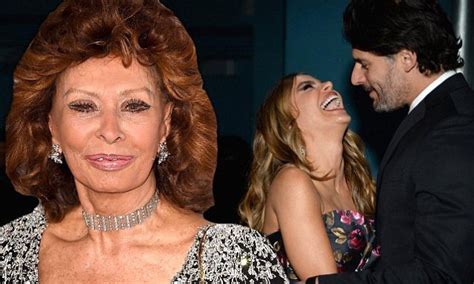 sophia loren remembers her sex kitten days while sofia vergara flirts away with joe manganiello