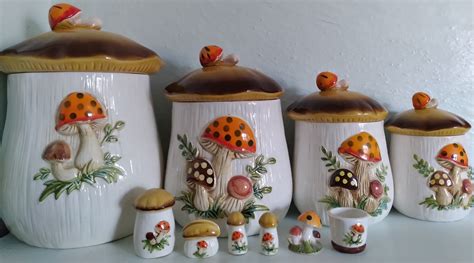 vintage retro merry mushroom ceramic 4 canisters with lids c