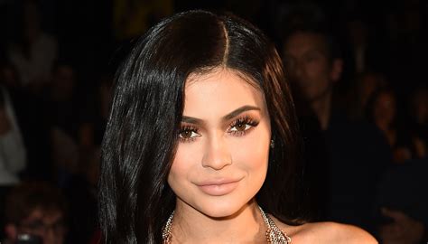 Kylie Jenner Photographed For First Time Since Giving Birth To Stormi