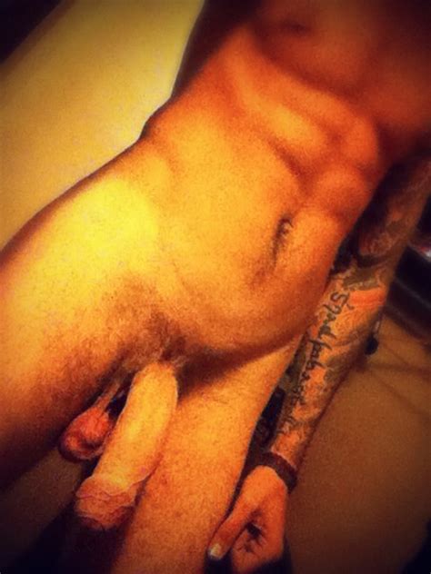 chris brown nude pic thefappening pm celebrity photo leaks