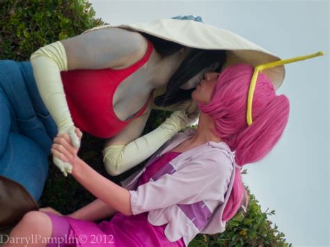 Adventure Time S Marceline And Princess Bubblegum Have Dated The Mary Sue