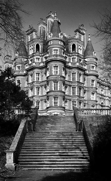 images  abandoned places  pinterest mansions ghost