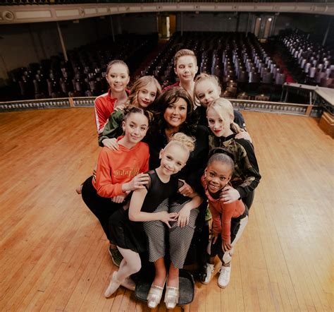 will dance moms return for season 9 here s how to keep up with the