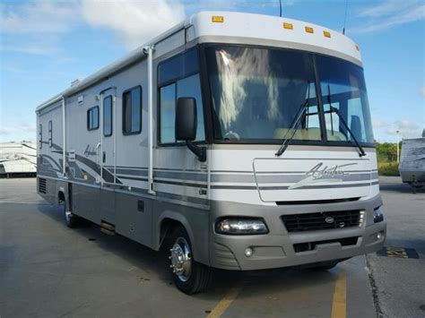 workhorse custom chassis motorhome chassis