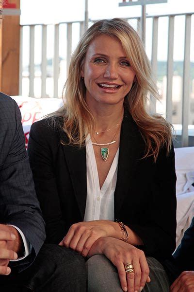 cameron diaz gives her views on motherhood it s so much work cameron diaz style cameron