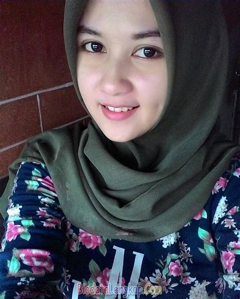 wanita alim pake hijab download bokep indonesia gratis video bokep bugil