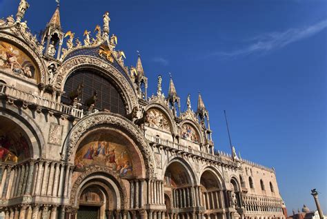 saint marks basilica visitor information