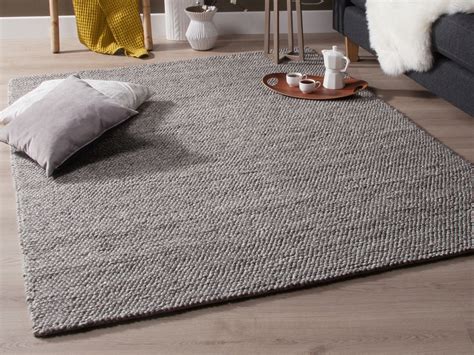 tapis laine gris maison parallele