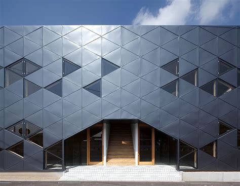 totally terrific triangles  architecture yellowtrace