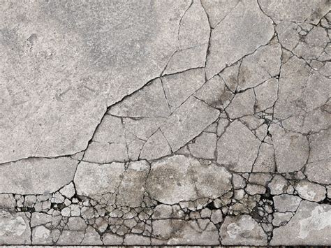 concrete  crack