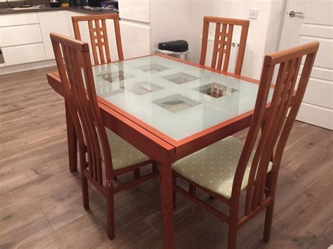 extendable dining room glass top table  inverurie aberdeenshire