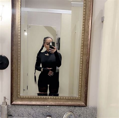 pin by 𝐬𝐞𝐫𝐞𝐞𝐧𝐚® on sianney mirror selfie selfie