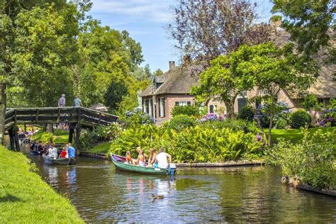 10 Most Delightful Small Towns In The Netherlands