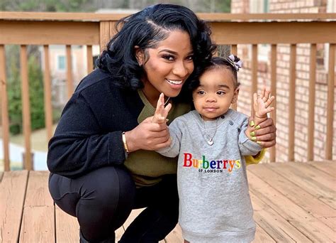 toya wright shares  pic video  baby reign rushing  fans