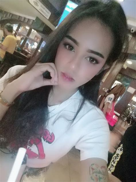 Adriana Lovely Filipino Transsexual Escort In Manila