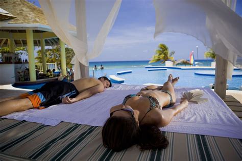 top caribbean all inclusive hotel and resort chains