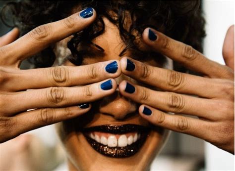 khloe kardashian nails beauty trends beauty hacks beauty tips black