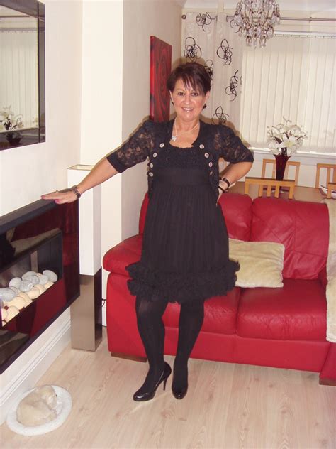 sweet carol 007 53 from glasgow is a local granny looking for casual