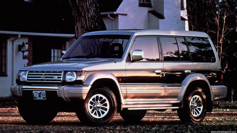mitsubishi pajero ii long images pictures gallery