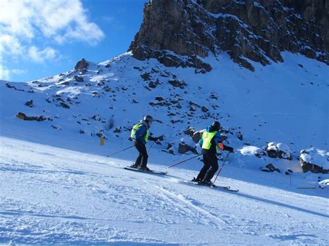 Sport In De Spotlight Skiën Met Een Visuele Beperking
