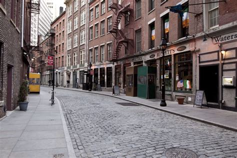 nyc luxury broker partners  site devoted  manhattans side streets inman