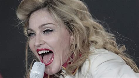 Мадонна разделась РИА Новости Украина
