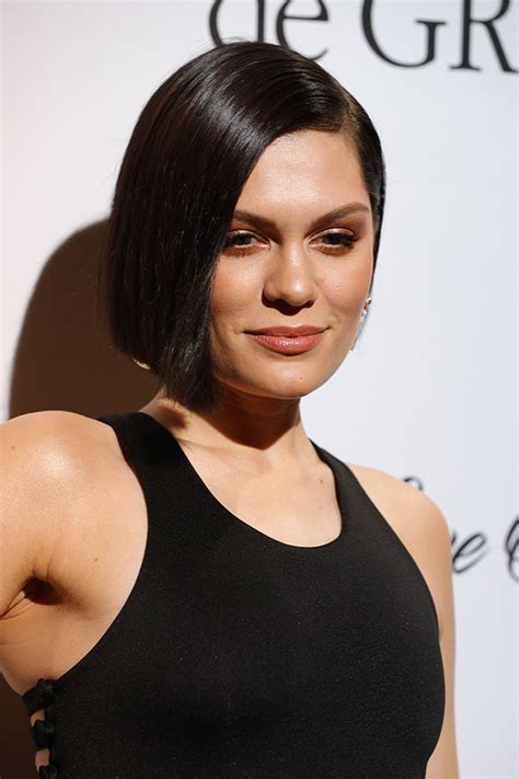 jessie j teases comeback as she sings new song i believe in love