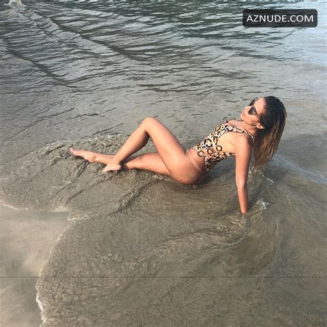 anitta sexy enjoys her vacation in angra dos reis rio aznude