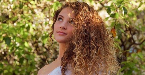 Is Sofie Dossi Part Of The Hype House The Gymnast Spoke Out