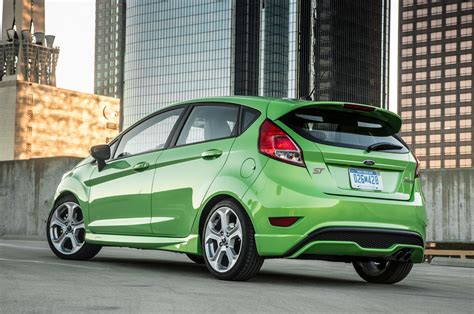 ford fiesta st wallpapers images  pictures backgrounds