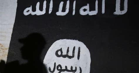 Islamic State Beheads Two For Sorcery In Egypt S Sinai Huffpost The