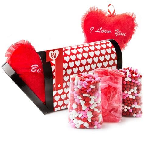 Valentines Day Heart Mailbox T Basket • Valentines Day