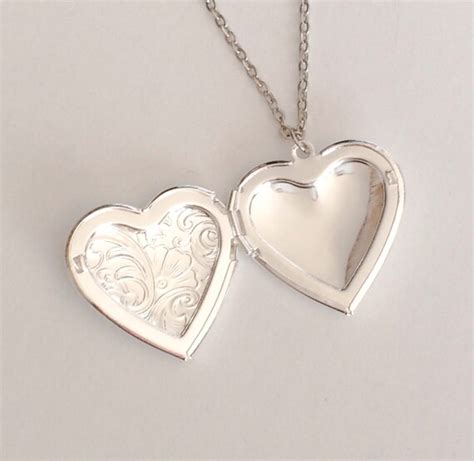 heart locket necklace heart photo locket  pearlsforgirlz