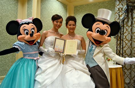 Social Media Embrace Same Sex Wedding At Tokyo Disneyland The New