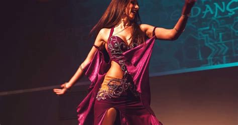 Learn How To Belly Dance Step By Step Arabesque